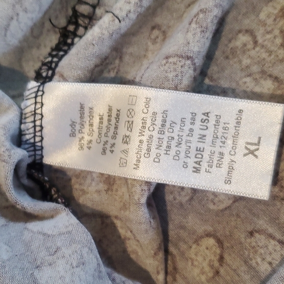 3/$25 LuLaRoe* Top - Picture 4 of 4